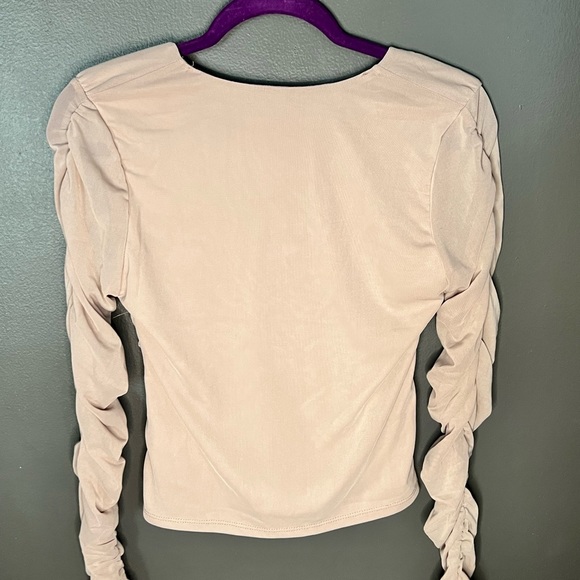Tops - Scrunchy long sleeve blouse